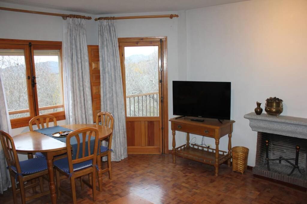 Apto. Rural Las Candelas. La Covatilla Apartment Candelario Luaran gambar